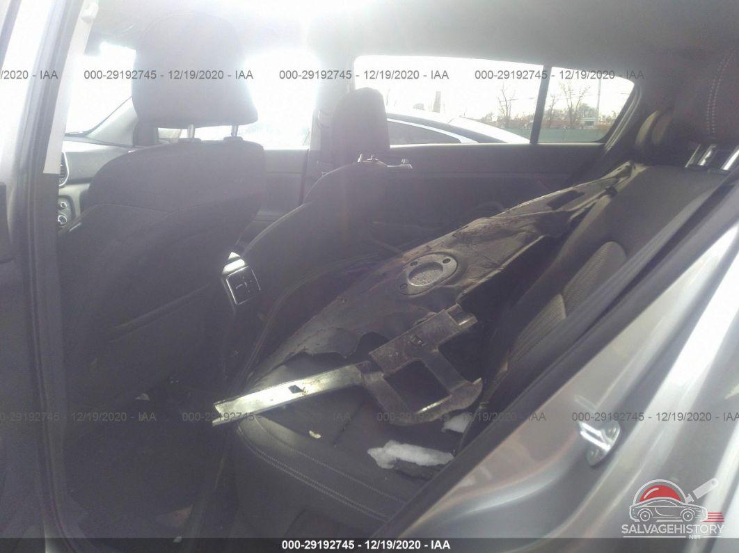 KNDPMCAC8L7814793 2020 KIA SPORTAGE photo no. 8