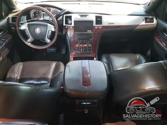 1GYUKEEJ2AR161077 2010 CADILLAC ESCALADE photo no. 8