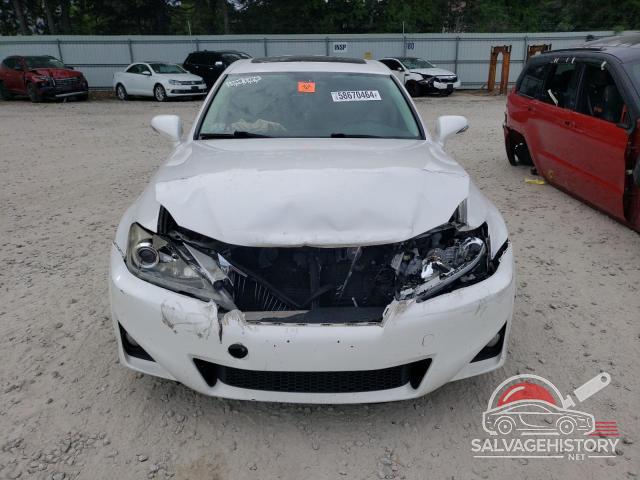 JTHCF5C24C5060472 2012 LEXUS IS photo no. 5