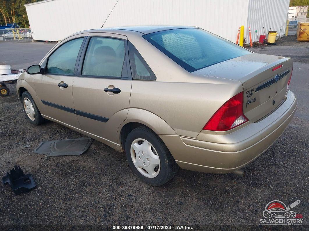 1FAFP33P02W232829 2002 FORD FOCUS photo no. 3