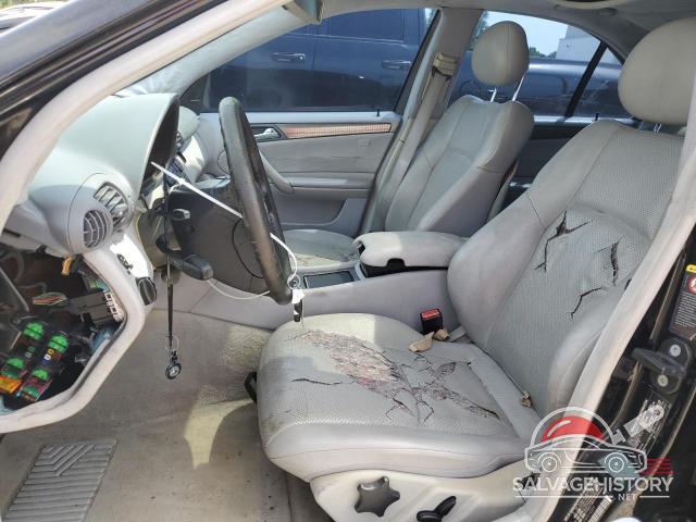 WDBRF40J74F514399 2004 MERCEDES-BENZ C-CLASS photo no. 7