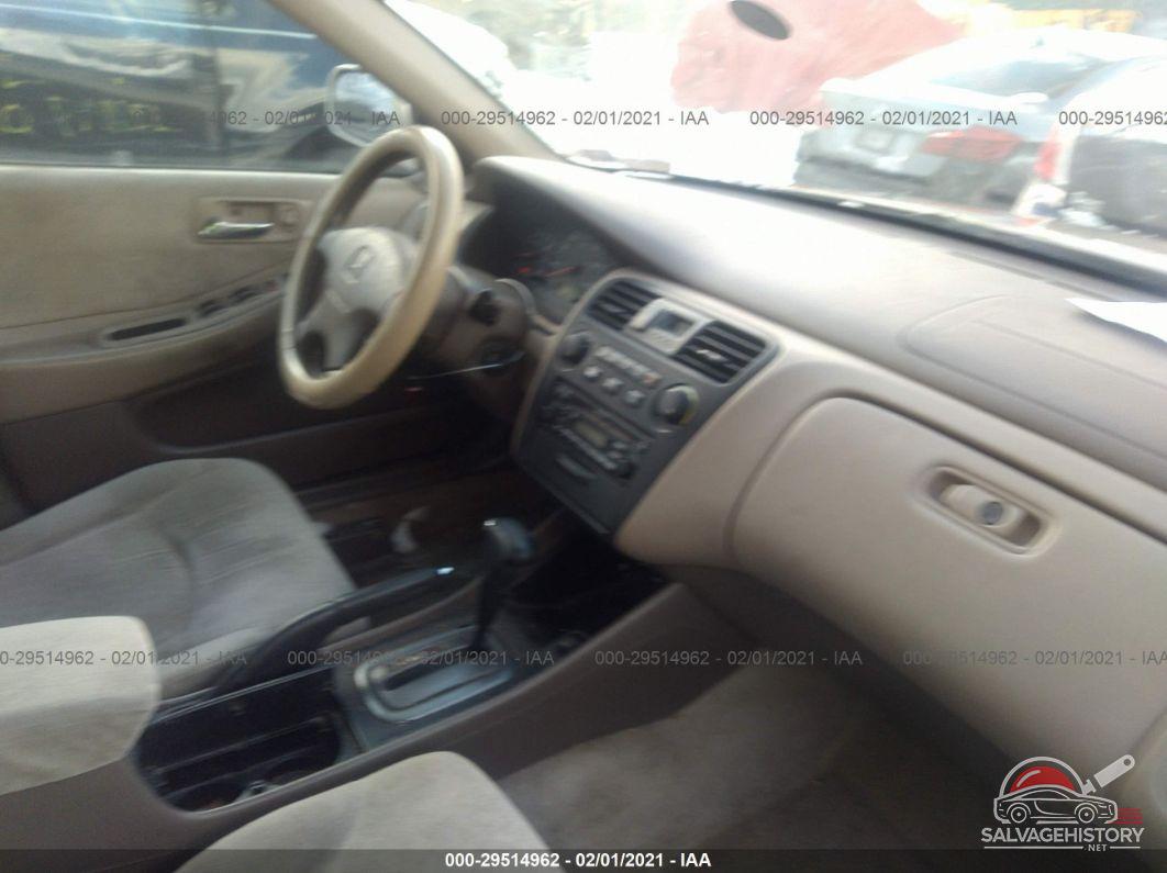 1HGCG564X2A062939 2002 HONDA ACCORD SDN photo no. 5