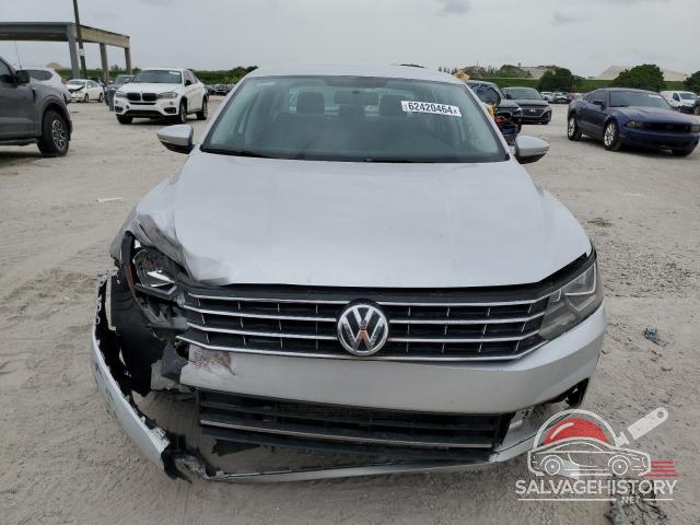 1VWAT7A30GC008957 2016 VOLKSWAGEN PASSAT photo no. 5