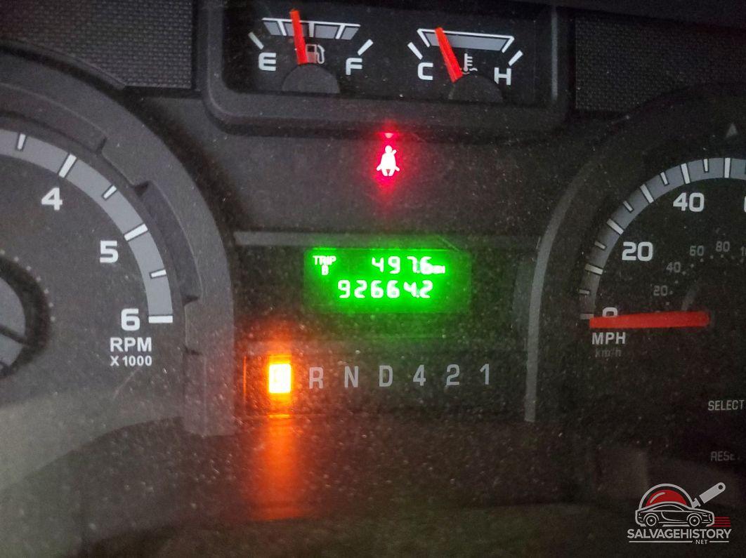 1FDXE4FS5KDC07720 2019 FORD ECONOLINE photo no. 4
