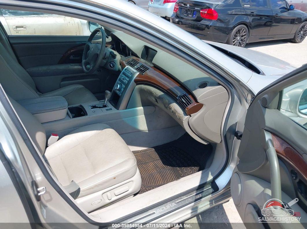 JH4KB165X6C007328 2006 ACURA RL photo no. 5