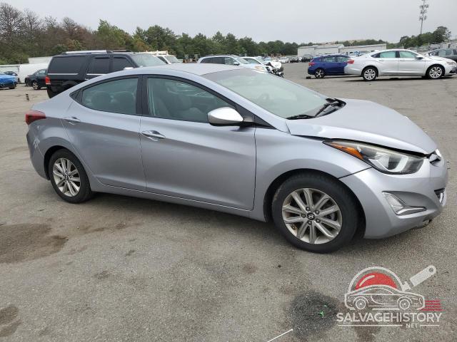 5NPDH4AE2GH774050 2016 HYUNDAI ELANTRA SE photo no. 4