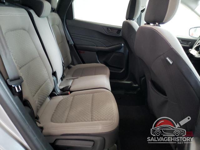 1FMCU9G65NUA43910 2022 FORD ESCAPE photo no. 11