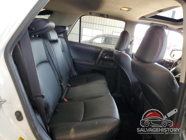 JTEBU5JR2J5547567 2018 TOYOTA 4RUNNER photo no. 10