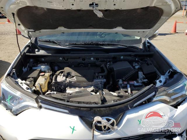 JTMWFREV7GJ083805 2016 TOYOTA RAV4 photo no. 10