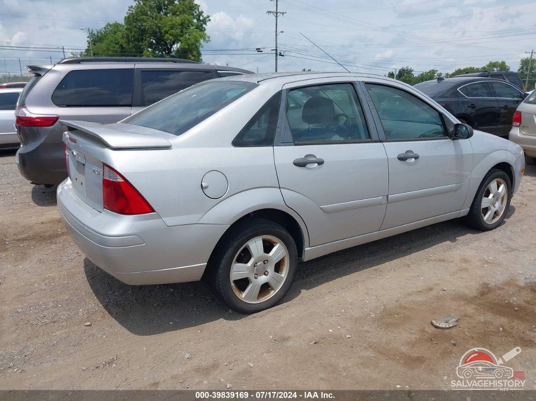 1FAHP34NX6W230081 2006 FORD FOCUS photo no. 4
