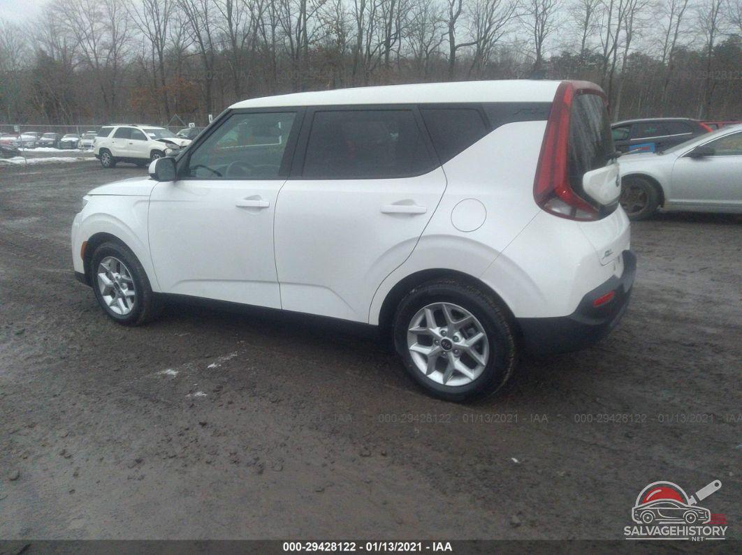 KNDJ23AU6M7124501 2021 KIA SOUL photo no. 3