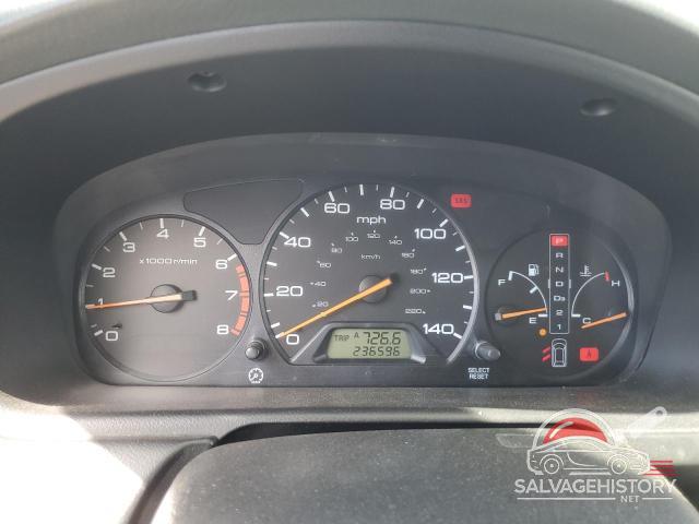 2HKRL18582H503107 2002 HONDA All Models photo no. 9