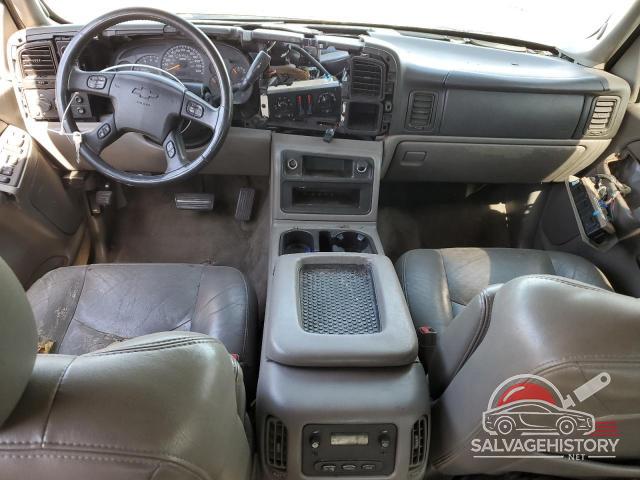 3GNEK12Z05G122465 2005 CHEVROLET AVALANCHE photo no. 8