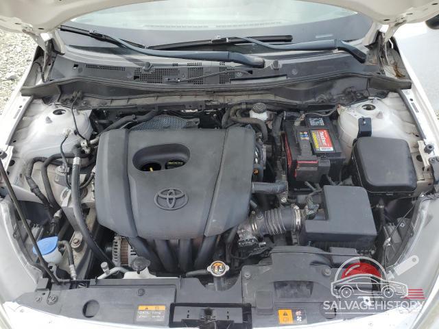 3MYDLBYV8KY526021 2019 TOYOTA YARIS photo no. 11
