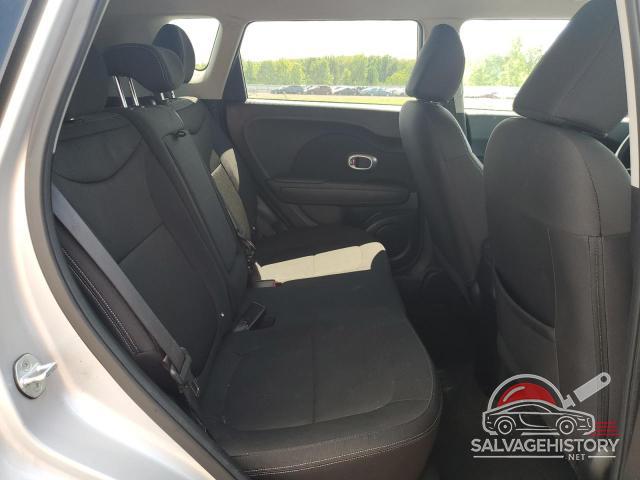 KNDJN2A26E7705174 2014 KIA SOUL photo no. 11