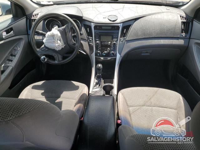 5NPEB4ACXCH381556 2012 HYUNDAI SONATA photo no. 8