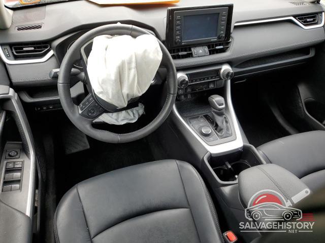 4T3B6RFV1NU099140 2022 TOYOTA RAV4 photo no. 8