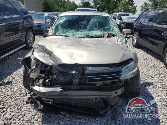 3VWL17AJ5EM260549 2014 VOLKSWAGEN JETTA photo no. 5