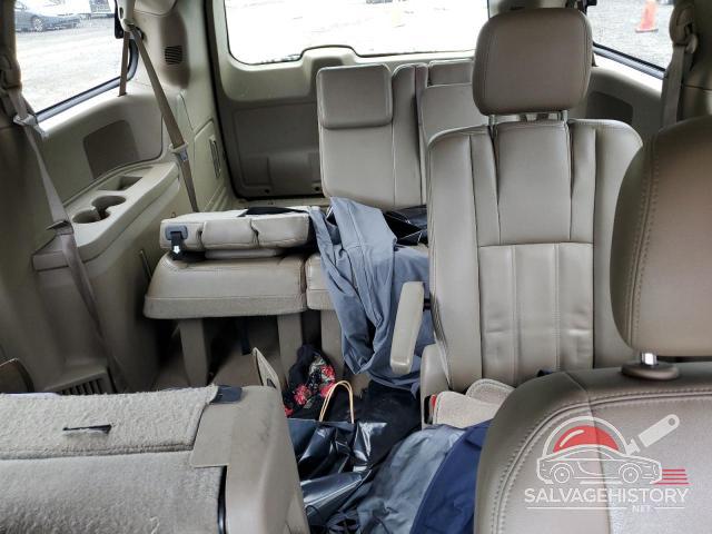 2C4RC1BG6DR517636 2013 CHRYSLER MINIVAN photo no. 10