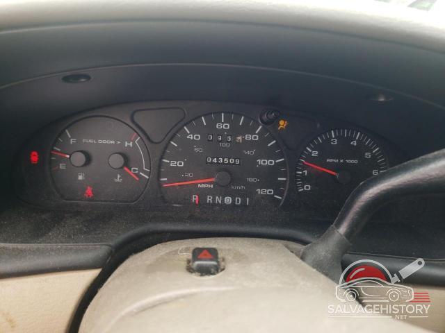 1FAFP55U31A289178 2001 FORD ALL Models photo no. 9