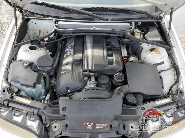 WBABS53403JU96587 2003 BMW 3 SERIES photo no. 11