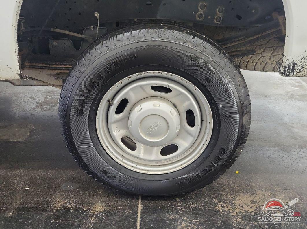 1FT7X2B63DEB00965 2013 FORD F-250 photo no. 10