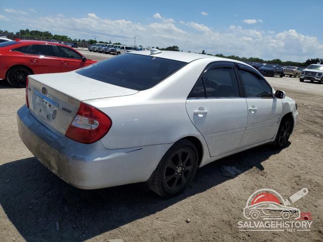 JTDBE32K240286868 2004 TOYOTA CAMRY photo no. 3