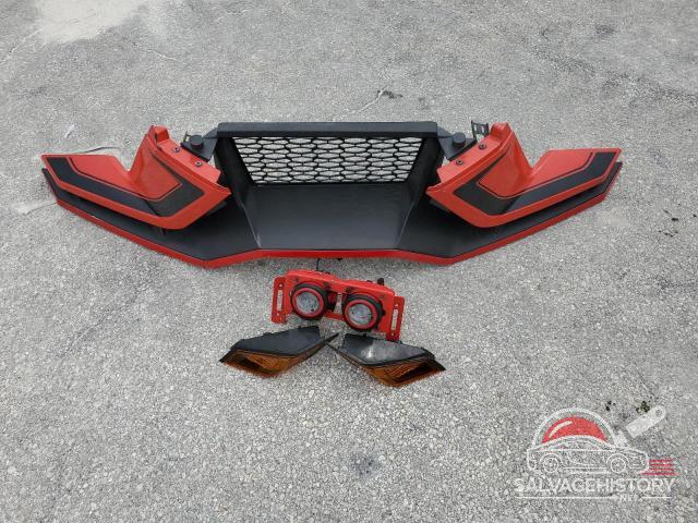 57XAAPFA2G5109901 2016 POLARIS SLINGSHOT photo no. 9