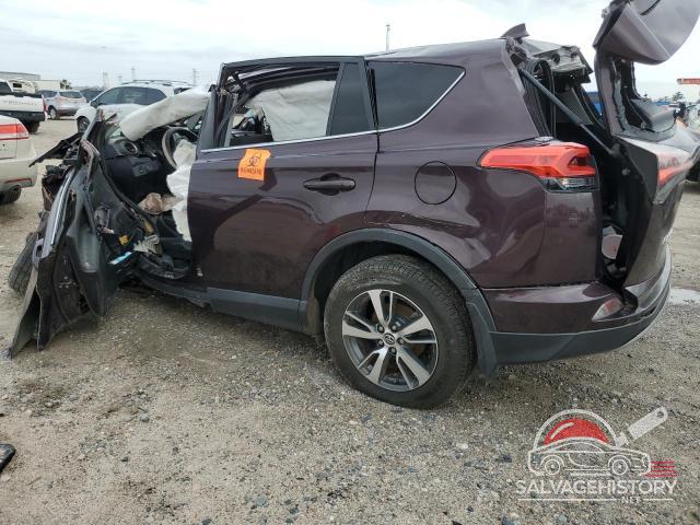 2T3WFREVXJW516283 2018 TOYOTA RAV4 photo no. 2